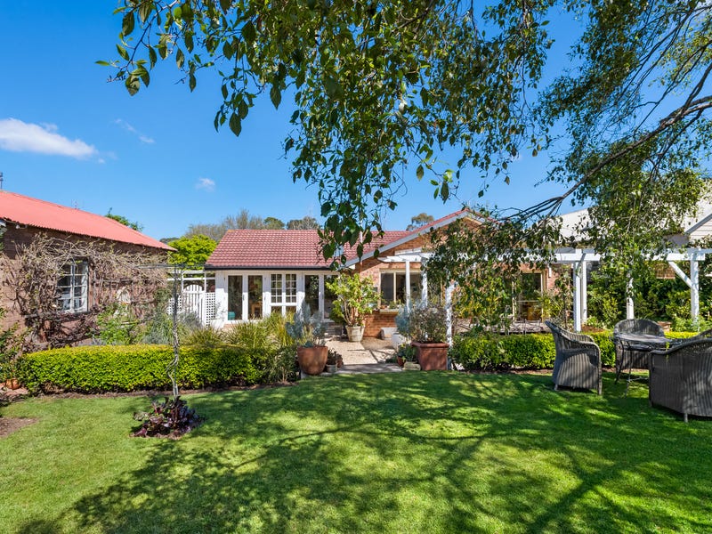 34 Clearview Street, Bowral, NSW 2576 House for Sale