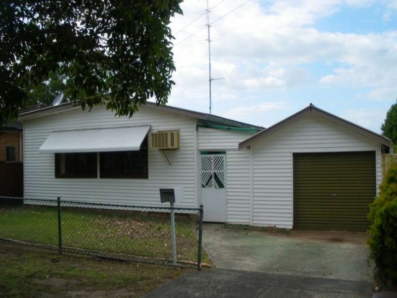 59 Griffiths Street, Oak Flats, NSW 2529