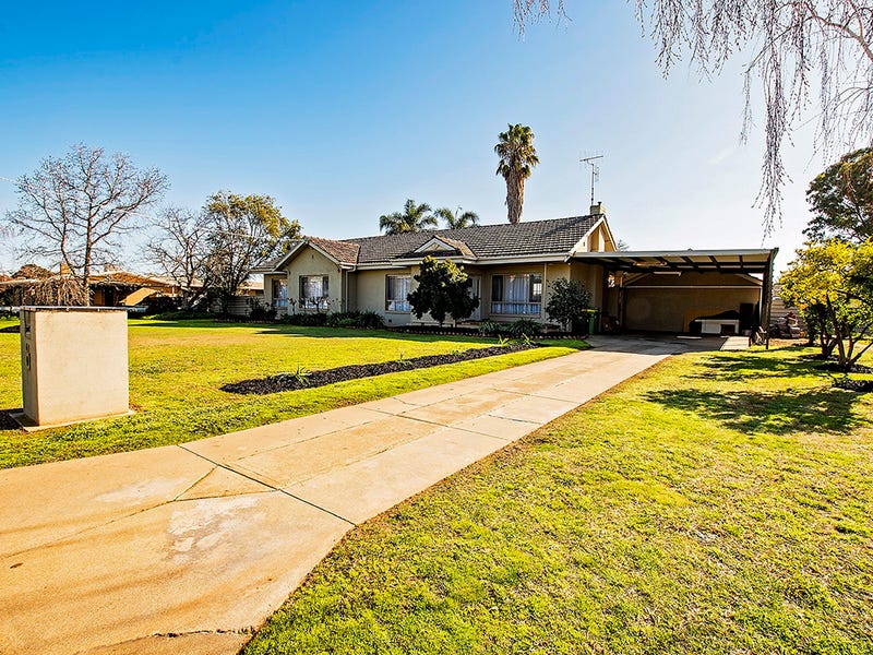 64 Dawes Road, Kyabram, Vic 3620