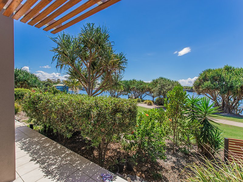 68/80 North Shore Road, Twin Waters, QLD 4564