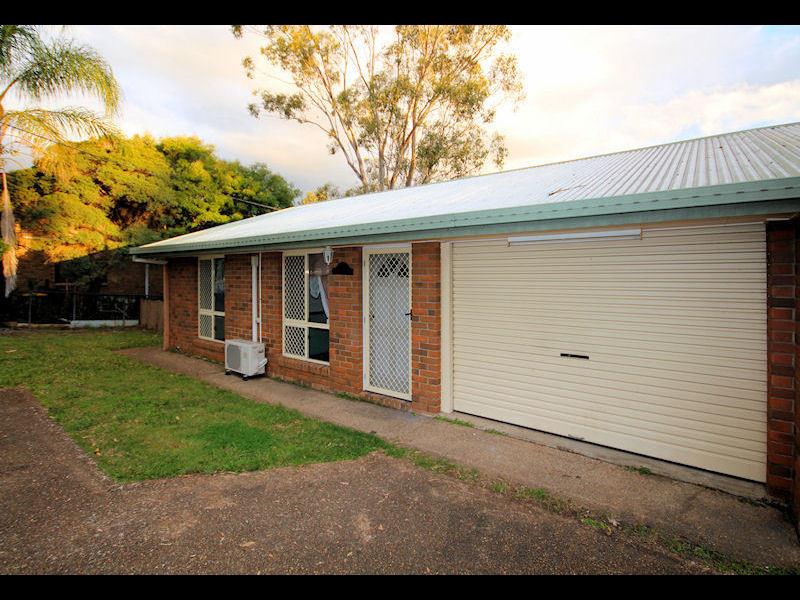 1/57 Barclay Street, Bundamba, Qld 4304