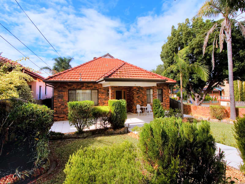 30 Earlwood Avenue, Earlwood, NSW 2206