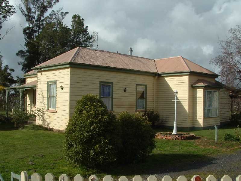 142 Main Street, Sheffield, Tas 7306 Property Details