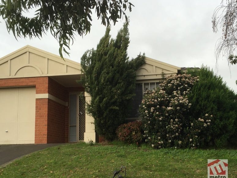 131 Bemersyde Drive, Berwick, VIC 3806