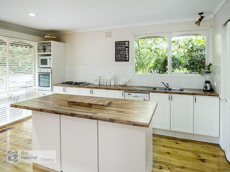 76 Jull Parade, Ringwood North, VIC 3134