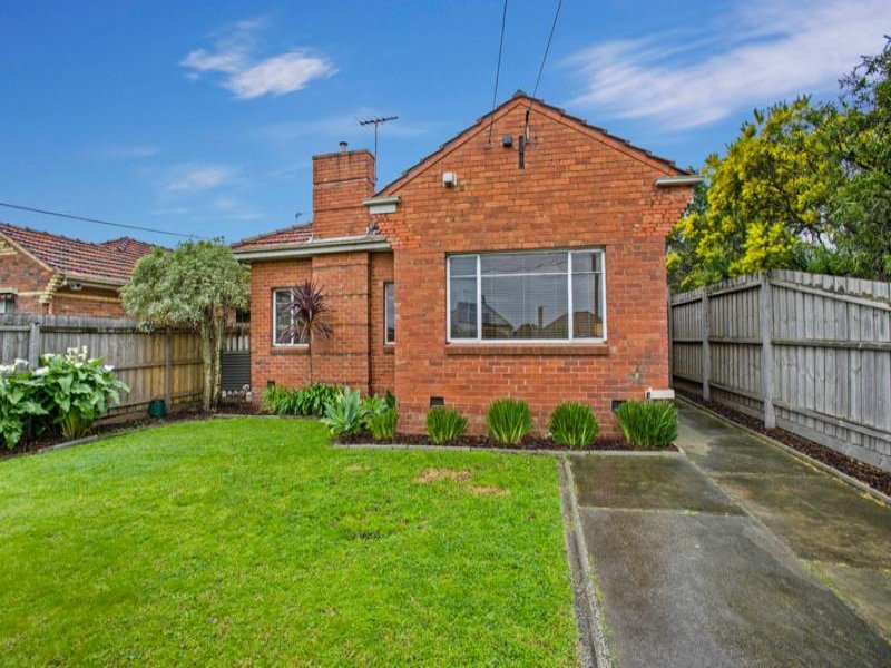 204 Gaffney Street, Pascoe Vale, VIC 3044