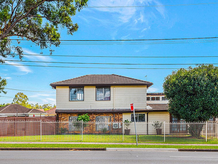 Real Estate & Property for Sale in Smithfield, NSW 2164