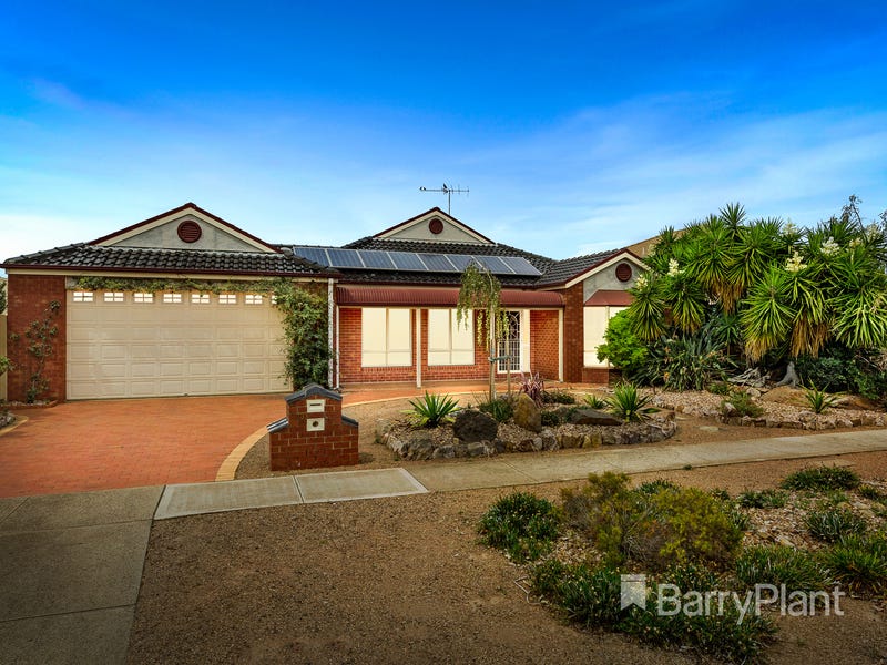 33 Westleigh Drive, Werribee, Vic 3030 Property Details