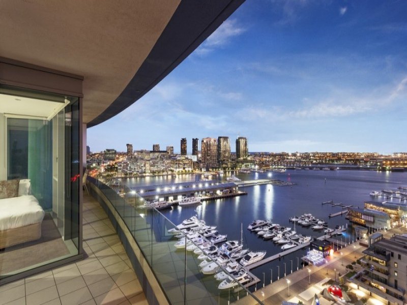 1702/2 New Quay Promenade, Docklands, Vic 3008 Property Details