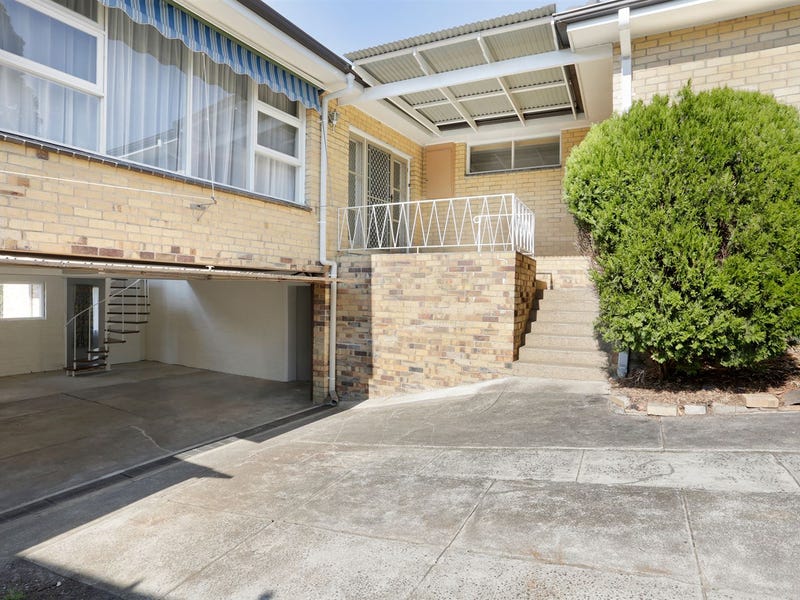 74 Bruce Street, Mount Waverley, VIC 3149 74 Bruce Street, Mount Waverley, VIC 3149