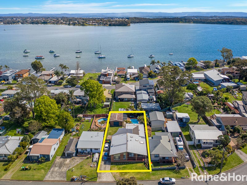 30 Central Avenue, Nords Wharf, NSW 2281