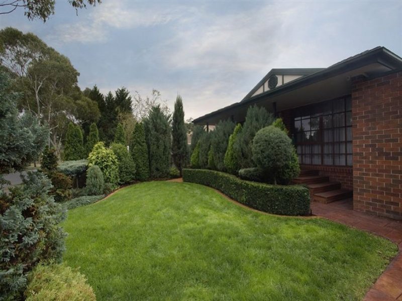 30 Chandra Avenue, Kilsyth South, VIC 3137