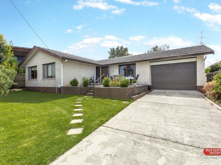 11 Scarborough Street, Inverloch, Vic 3996 Property Details