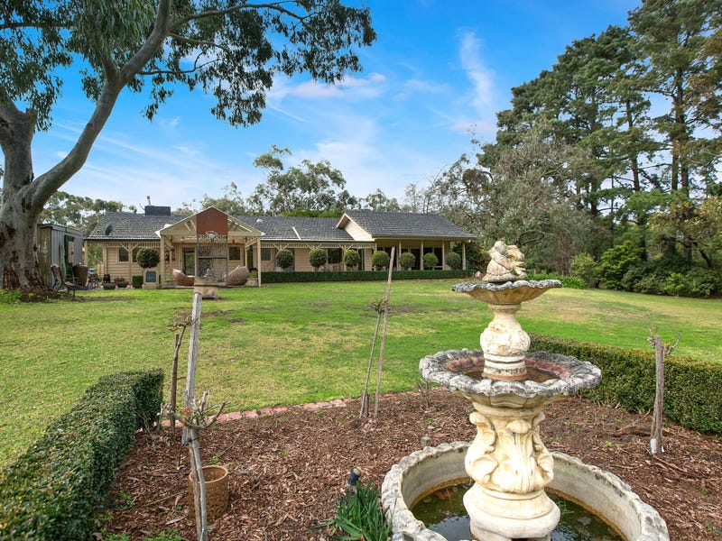 15 Donald Road, Langwarrin, Vic 3910 Property Details