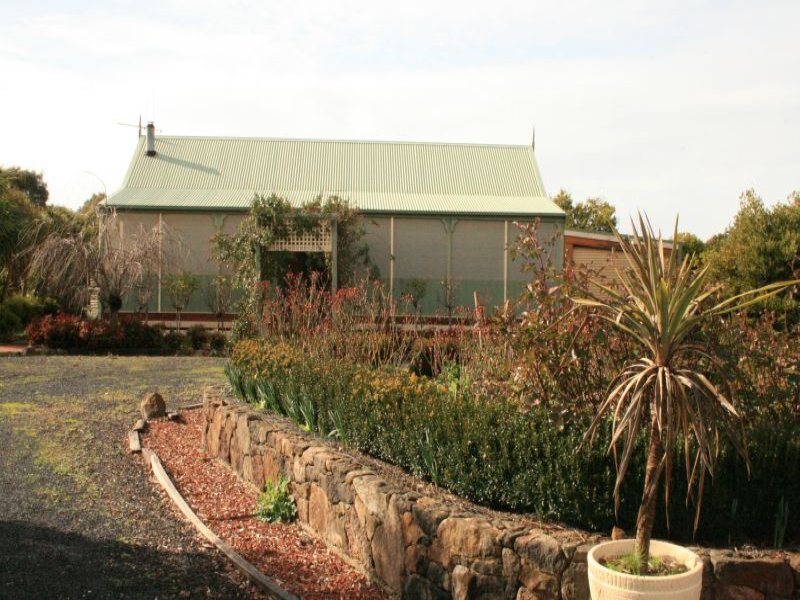 348 Redesdale Road, Vic 3444 Property Details