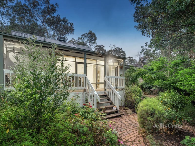 54 Silver Street, Eltham, VIC 3095