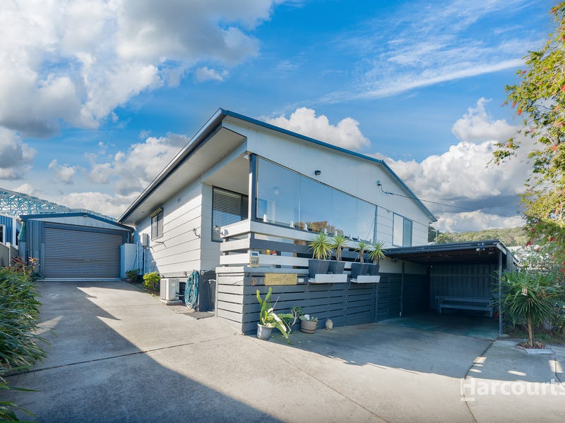 207 National Park Road, Loch Sport, VIC 3851