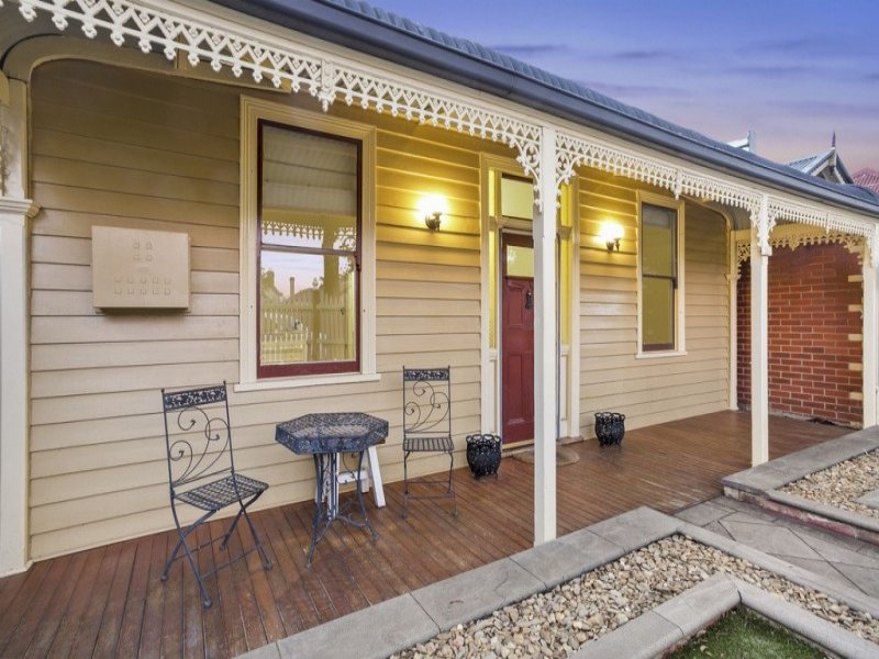 135 Wattle Street, Bendigo, Vic 3550 Property Details