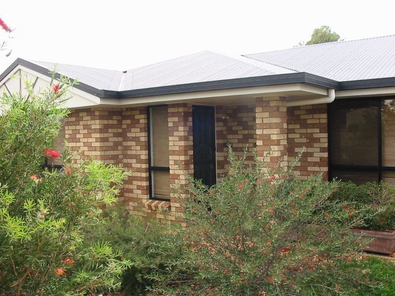 5 Cowan Street, Gracemere, QLD 4702