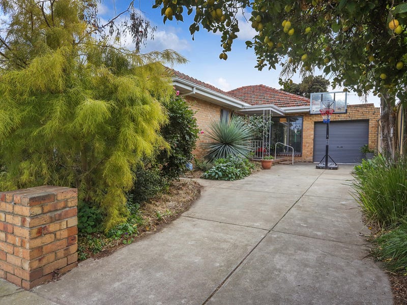 2 Dove Street, West Footscray, VIC 3012