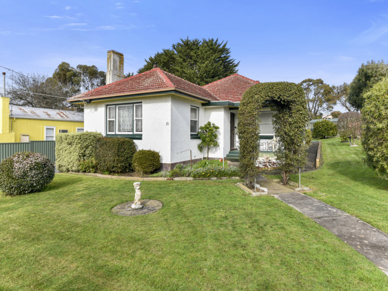 15 Dimora Ave, Camperdown, Vic 3260 Property Details