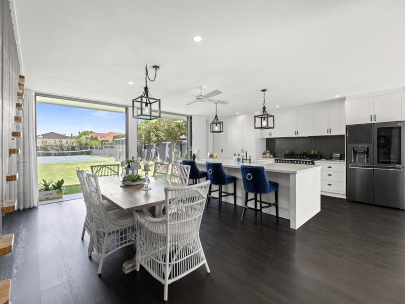 23 Freyburg Street, Sorrento, Qld 4217 Property Details