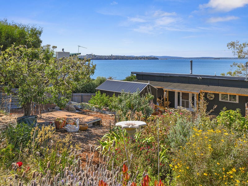 531 Shark Point Road, Penna, Tas 7171 Property Details