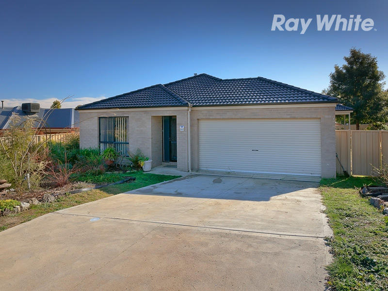 4 Benjamin Boulevard, Tangambalanga, Vic 3691 - Property Details