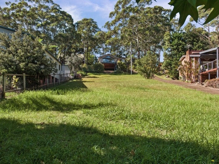 22 Edward Avenue, Kings Point, NSW 2539