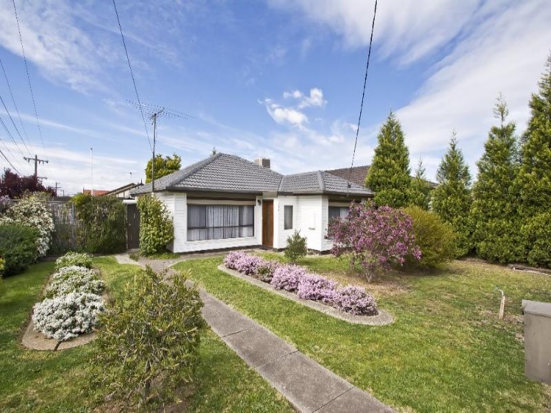 246 West St, Glenroy, Vic 3046 Property Details