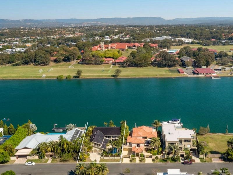 135 Commodore Drive, Surfers Paradise, QLD 4217