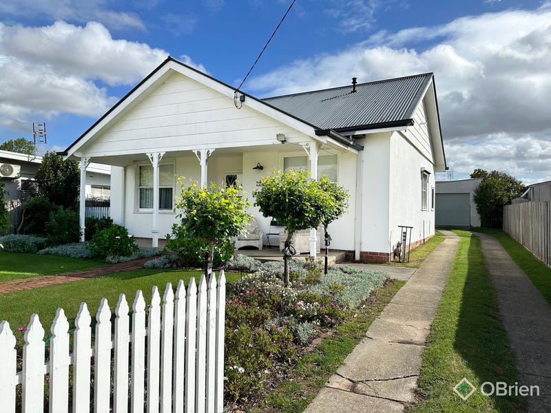8 Anderson Street, Bairnsdale, Vic 3875 House for Sale realestate
