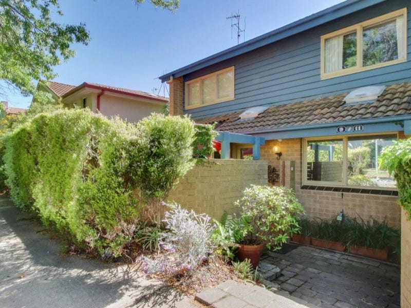 9/11 Howitt Street, Kingston, ACT 2604 Property Details