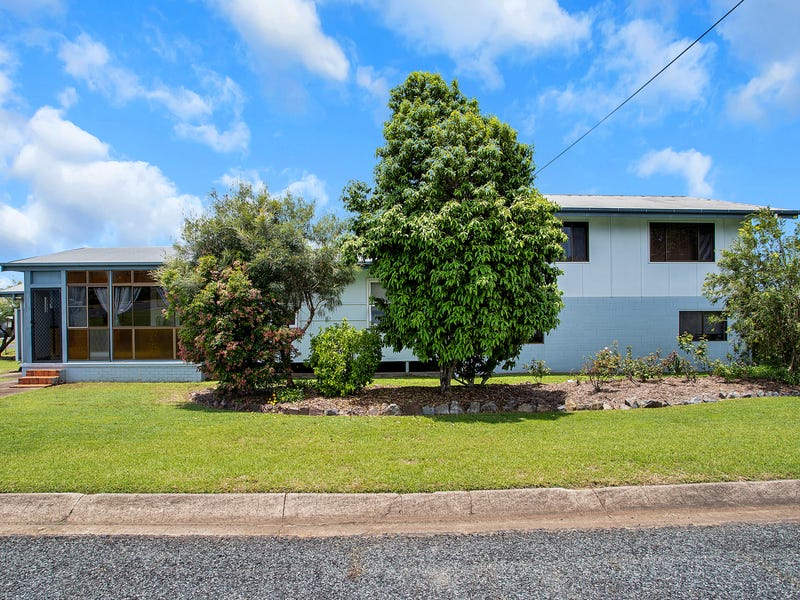 22 Place Avenue, Sarina, Qld 4737 Property Details