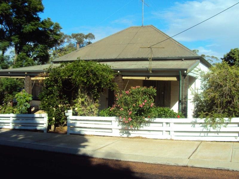 Property 107472801, Toodyay, WA 6566 Property Details