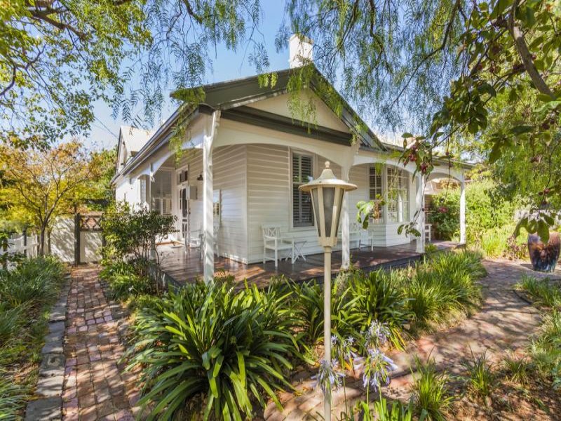 123 Noble Street, Newtown, VIC 3220