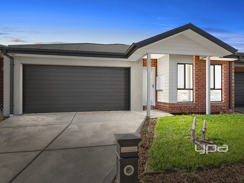 13 Prominent Road, Diggers Rest, VIC 3427
