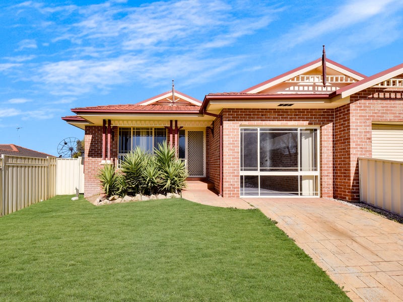 22B Kellerman Drive, St Helens Park, NSW 2560