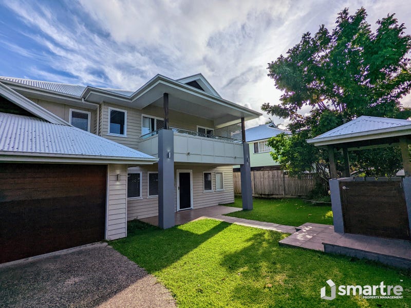 32 Moreton Avenue, Wynnum, QLD 4178