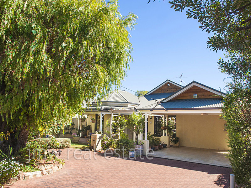 1/17 Elmore Road, Quindalup, WA 6281 Property Details