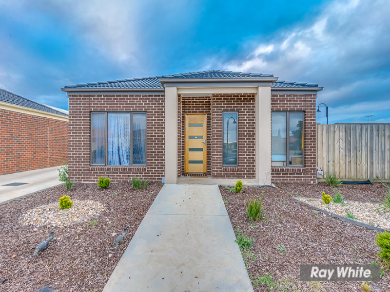 2/34 Finchley Park Crescent, Tarneit, Vic 3029 Property Details