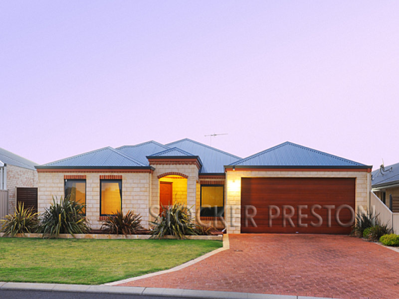 8 Prestwick Road, Dunsborough, WA 6281 Property Details