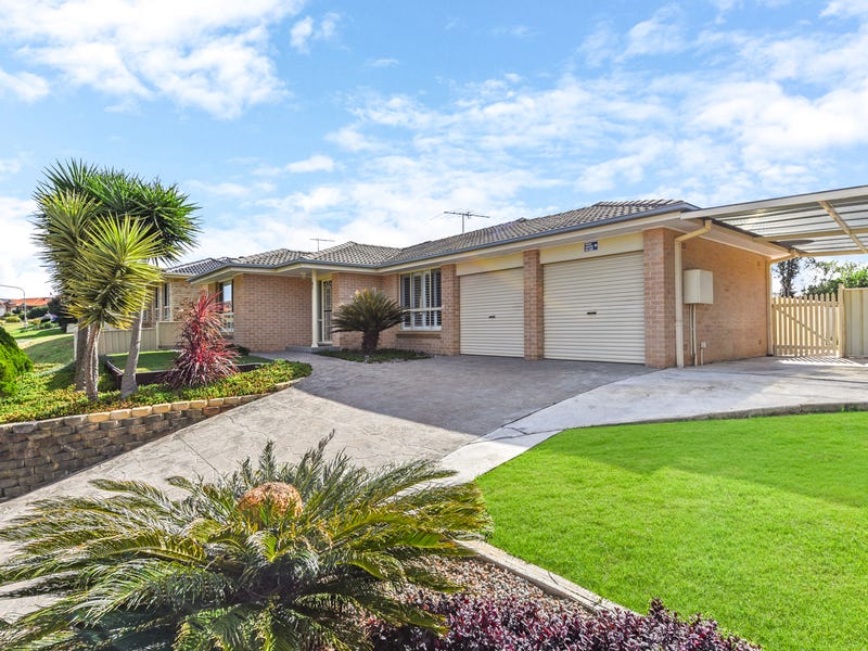 81 Crommelin Cres, St Helens Park, NSW 2560