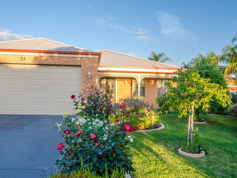 24 Westwood Place, Echuca, Vic 3564 Property Details