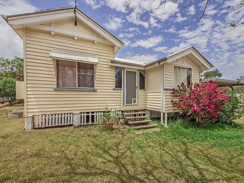 111 Lowood Minden Road, Lowood, QLD 4311