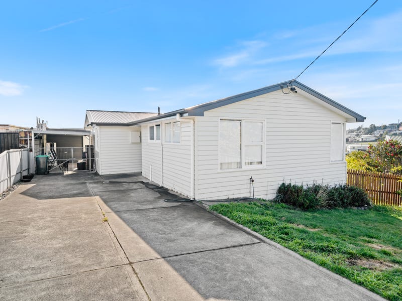 9 Burton Street Glenorchy TAS 7010 realestate .au