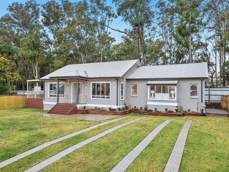 Sessions Pinot Picasso Castle Hill