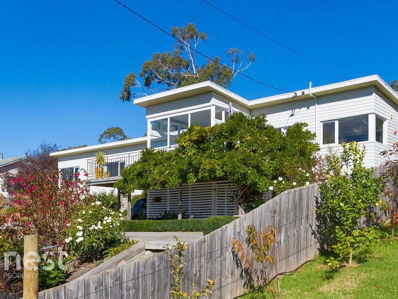 33 Roslyn Avenue, Kingston Beach, Tas 7050 33 Roslyn Avenue, Kingston Beach, Tas 7050