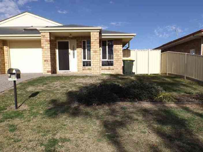 2/26 Law Road, Warwick, QLD 4370