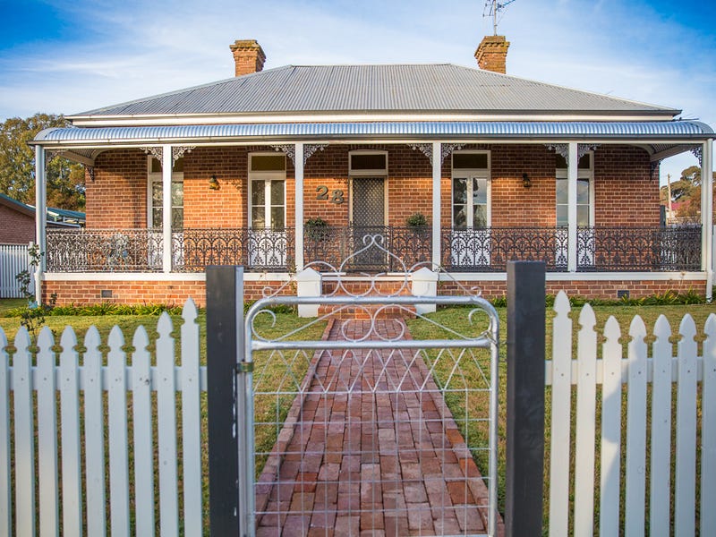 28 Dry Street, Boorowa, NSW 2586